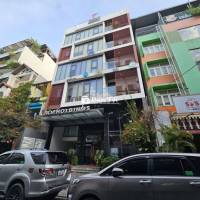 Tòa Nhà Hát Giang Ngang 10m Hầm 7 Lầu 1200m2 Siêu đẹp