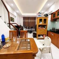 Nhà phố gần trường cấp1.2 Đông Hòa và BigC Go Dĩ An