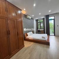 Cho thuê nhà 4 tầng 7PN- 2MT Cao Bá Quát, Ngay Cầu Rồng, Cầu Tình Yêu
