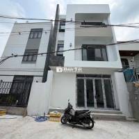 BÁN NHÀ MỚI 3LẦU NGANG (6,4x17) Gần VẠN PHÚC