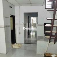 BÁN ĐẤT TẶNG NHÀ C4 ĐANG CHO THUÊ 5TRIỆU/THÁNG - HXT TRÁNH – 100m² – C
