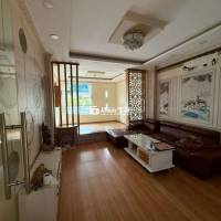 NHÀ CHO THUÊ 1 TRỆT 3 LẦU MT SONG HÀNH, DT 4×20 CÓ 4PN,4WC