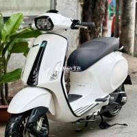 Vespa Sprint 2018 bao ra tên Sài Gòn