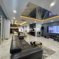 Cho thuê Biệt Thự Full nội thất khu compound bảo vệ 24/24