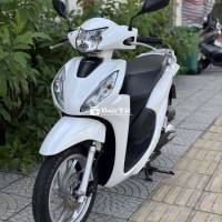 Honda Vision 2025 Trắng 3000 km