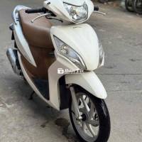 Honda Vision màu Trắng 2015