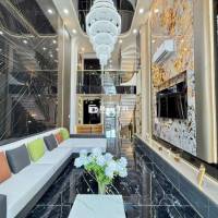 Siêu phẩm Duplex đẳng cấp Thang Máy 1/ Hẻm 8m Thông Lê Văn Khương