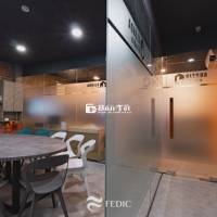 Cho thuê sàn VP mới setup đẹp Quận 10, DT 8x31m. giá 35 triệu