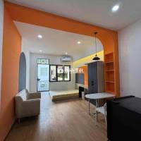 căn hộ 40m2 ban công, khu vực ngay Âu cơ - Ni Sư - Lạc Long Quân.