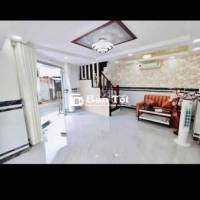 nhà 3 PHÒNG góc 2 mặt hẻm xe hơi 5x6 Phan Đình PHÙNG