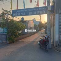Nhà 3,3x5m hẻm thông trước nhà 2,8 ra 9m là hẻm xe tải