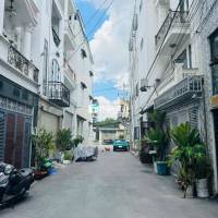 NHÀ 4 TẦNG, KHU NHÀ ĐỒNG BỘ, ĐƯỜNG RỘNG NGAY CHỢ HIỆP BÌNH