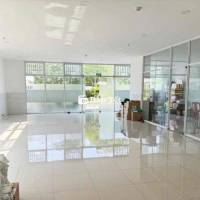 Shophouse 250m2 mở công ty văn phòng kết hợp ở giá tốt