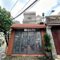 Bán gấp nhà trệt 3 lầu khu dân cư dân trí hẻm 8m đường 9 Trường Thọ