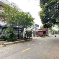 Nhà SHR 7,5m x 16m. view Công viên KDC Phú Nhuận 