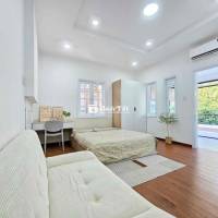 Căn Hộ Tách Bếp Ban Công Sân Vườn Ngay Đường Him Lam Quận 7
