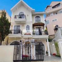 🏡 NHÀ QUÁ ĐẸP MẶT TIỀN NGÔ THỊ NHẬM ĐÀ LẠT - VỪA Ở VỪA KINH DOANH TỐT
