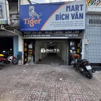Nhà Bán . Mặt tiền đường DT 4m46x28 . nở hậu 4m48