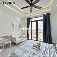 CHDV Ban công Full nội thất Mới xây ngay Phạm Văn Đồng, Kha Vạn Cân