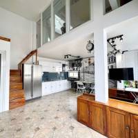 CHDV Duplex cao cấp có rooftop ngay bờ kè Hoàng Sa, quận 1