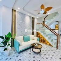 nhà Hẻm Xe Hơi 6m DT: 3,5m x 13m Công Nhận 44m2 gồm 1Trệt 1Lầu 3phòng