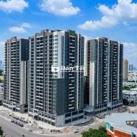 Cho thuê căn hộ 2 phòng ngủ – 2 WC, căn góc view sông, tầng cao