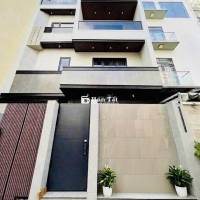SIÊU PHẨM NHÀ MỚI - 286G Tô Hiến Thành,P12,Q10 - DTSD 350m2, Sàn suốt