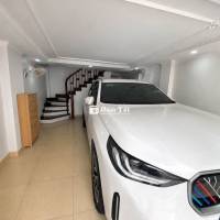 TÔI CẦN BÁN NHÀ ĐANG Ở TẠI THẠCH BÀN 33M 6TẦNG GARA OTO VÀO 7.5 TỶ TL
