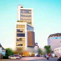 VP đẹp ngay CMT8, Q3, DT 80-200m2, sàn đẹp trần cao.