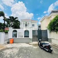 Cho Thuê Biệt Thự Vườn 550m2 - P.Long Bình Tân - Giá: 13tr