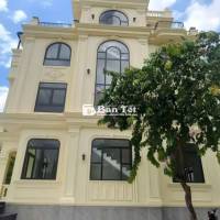 Villa văn phòng 2 mặt tiền mới xây, gần UBND quận 2 cũ, chỉ 99tr/tháng