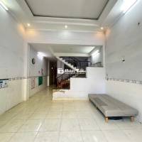 Nhà đường Oto, DT:4,5x18m, Có Phòng ngủ dưới.