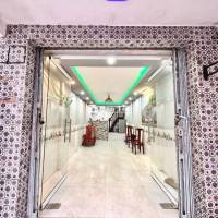 Nhà 2 lầu 3PN có nội thất hẻm đường Đại Lộ Hòa Bình chỉ 5,5 triệu