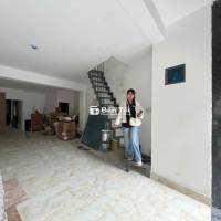 MẶT BẰNG KINH DOANH TỰ DO 100M2 CÓ GÁC NGỦ LẠI NGAY TRẦN BÌNH TRỌNG