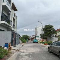 Lô đất 70m2 = 4x18 Ngô Chí Quốc, đường xe hơi tránh
