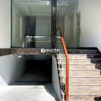 Cho thuê nhà mặt phố Linh Tây 440m2 tiện làm văn phòng, kinh doanh