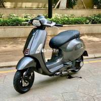 Vespa Sprint up xám lambo