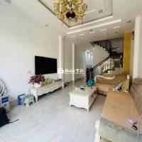 CHO THUÊ NHÀ 4 TẦNG FULL NT MẶT TIỀN ĐƯỜNG SỐ TÂN QUY Q7 Giá 35tr/th
