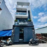 BÁN NHÀ 1 LỬNG 2 LẦU SÂN THƯỢNG TRƯỜNG CẤP 3 BÀ ĐIỂM