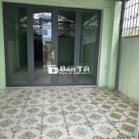 Nhà cấp 4 gác lửng sổ hồng chính chủ hẻm xe tải