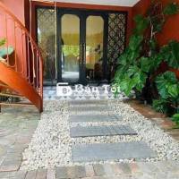 Nhà Đẹp 8*20m 3 Tầng MT Trần Nhật Duật Q1