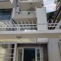 Bán nhà Mặt tiền DT:4x20 nhà 3 tầng gần chợ tân Mỹ cạnh phú mỹ hưng q7
