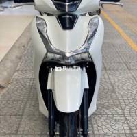 Honda SH 2022 Trắng Có Hỗ Trợ Góp