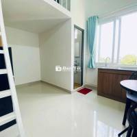 CỬA SỔ TRỜI NGAY NGÃ TƯ BẢY HIỀN GẦN CMT8, QUẬN 10
