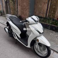 Honda SH150i 2022 Trắng 8000 km lướt mới tinh