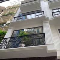 GIA ĐÌNH TÔI BÁN NHÀ TẠI  CẦU GIẤY  45m²,5PN, 2 mặt thoáng,NHỈNH 9 TỶ
