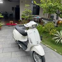 Vespa Sprint 125Abs 2018 trắng rin xe chuẩn lướt