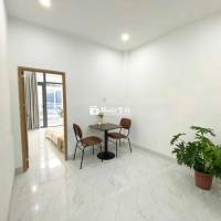 Căn hộ 1PN 1 Phòng khách gần ngã tư Phú Nhuận, Cầu Bông Q1