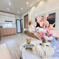 Bán CC Mini Mặt Phố Xe Buyt- Vũ Tông Phan, 2n2wc Full Nội Thất Cao Câp