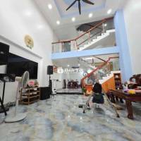 HIẾM - Nhà đẹp 4 tầng Linh Trung 93m2, giá rất tốt.